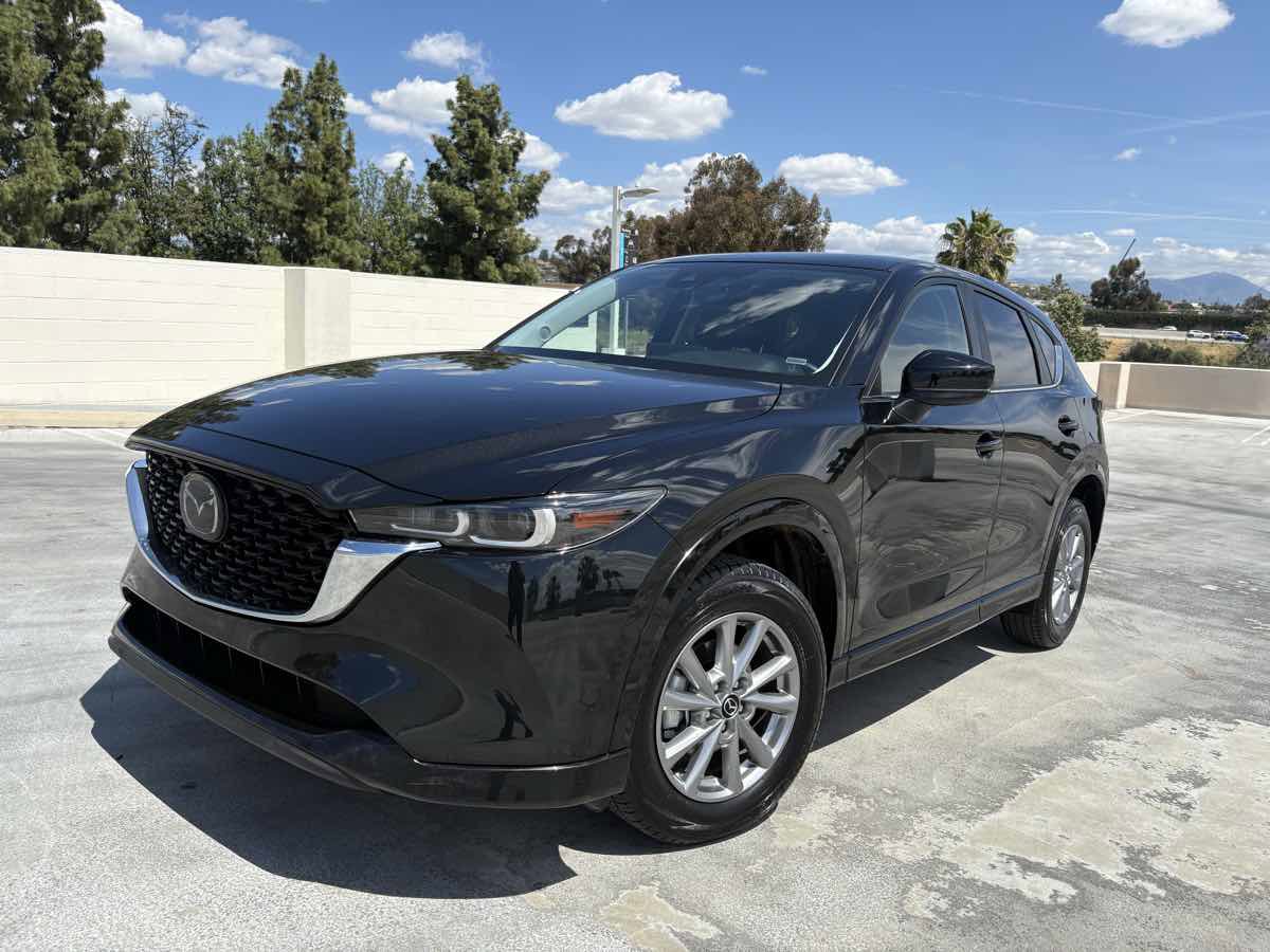 Used 2025 MAZDA CX-5 AWD 2.5 S w/ Select Package image 3