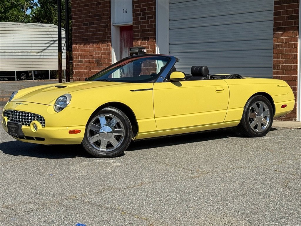Used 2002 Ford Thunderbird RWD image 12