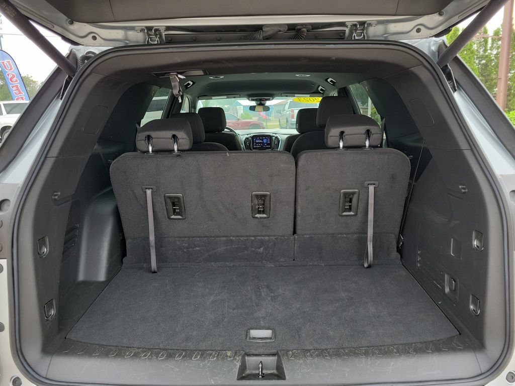 Used 2023 Chevrolet Traverse LT AWD/4WD image 8
