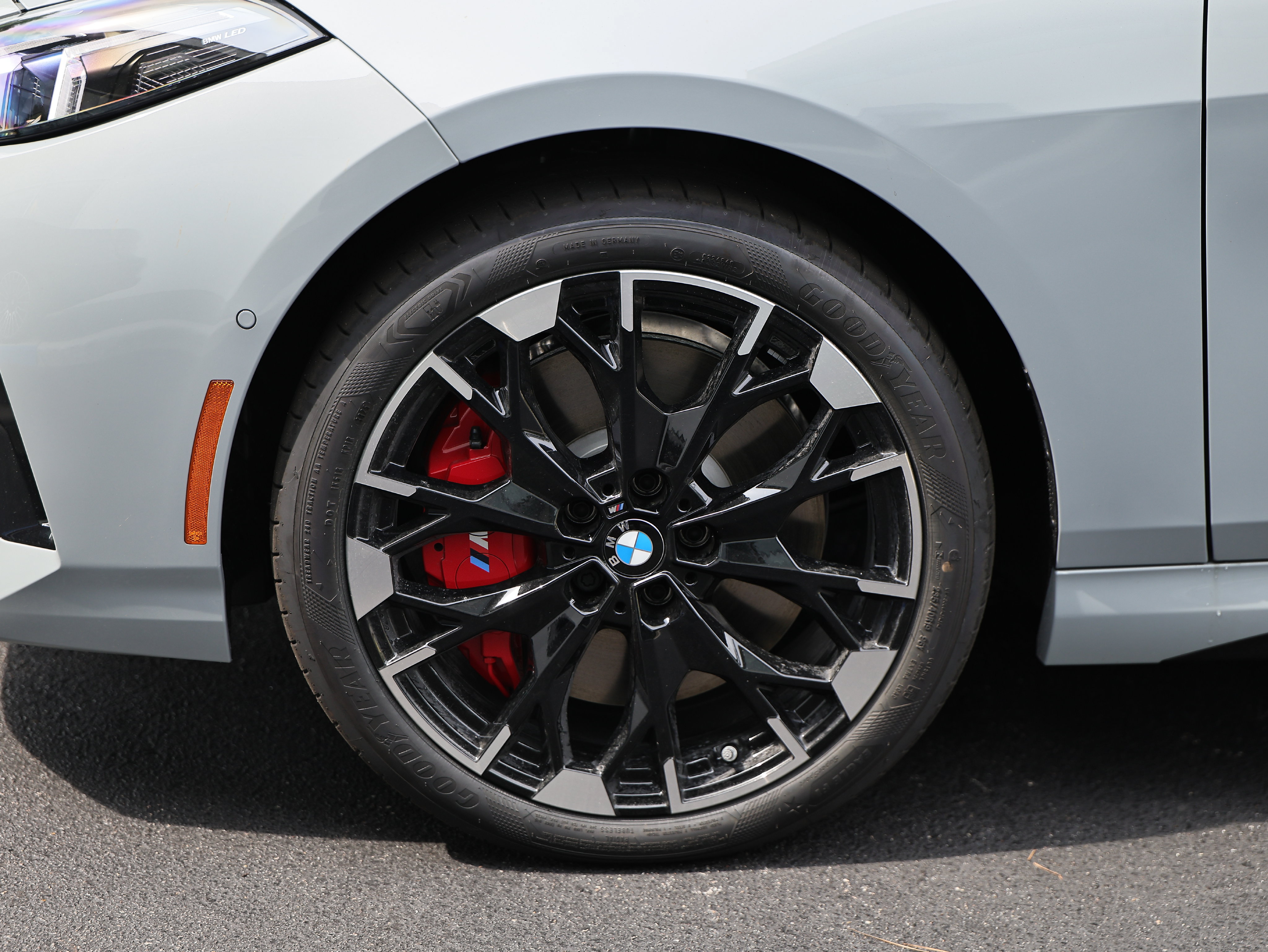 New 2026 BMW M235i xDrive w/ Technology Package AWD/4WD image 8