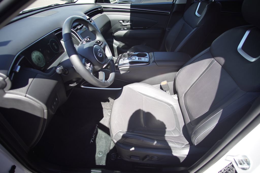 Used 2022 Hyundai Tucson Limited image 18