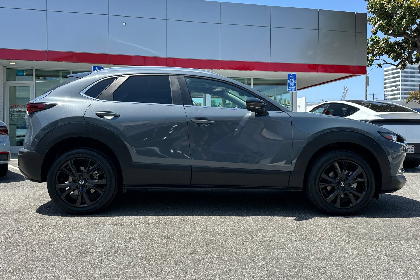 Used 2023 MAZDA CX-30 AWD 2.5 S w/ Preferred Package image 3