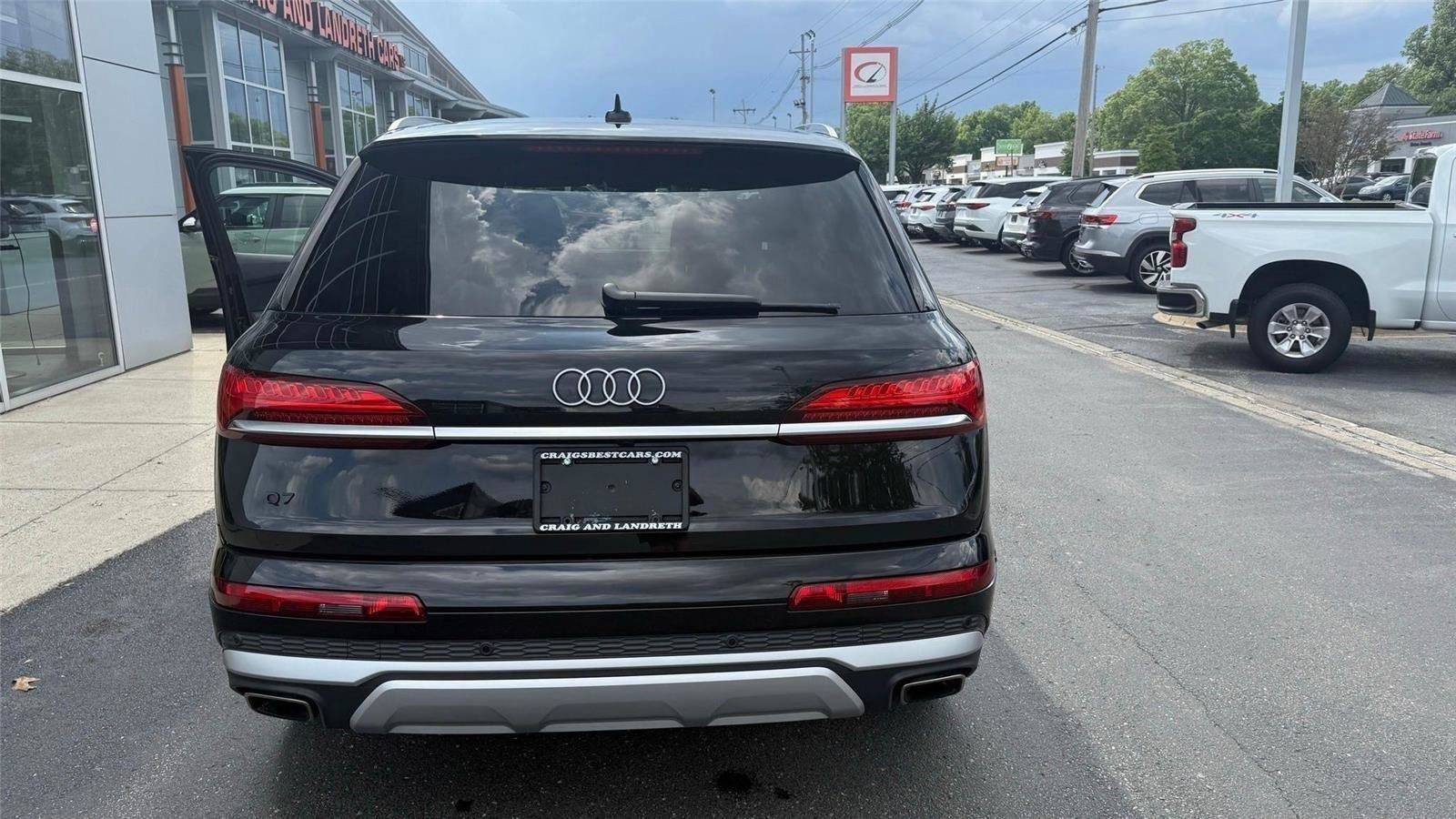 Used 2025 Audi Q7 3.0T Premium Plus AWD/4WD image 4