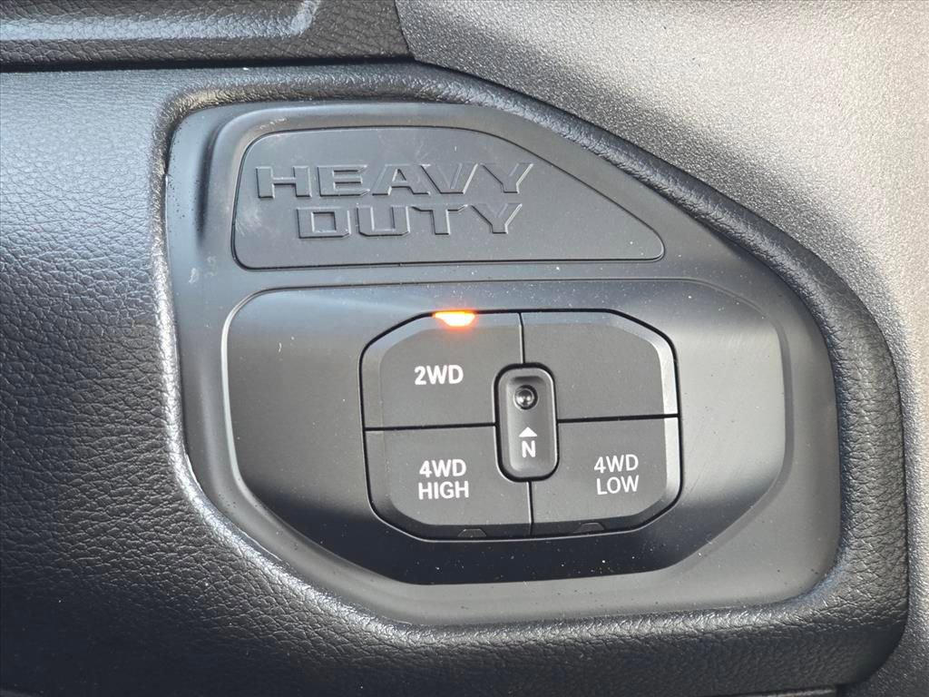 New 2026 RAM 2500 Tradesman AWD/4WD image 10