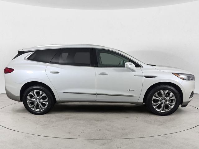 Used 2018 Buick Enclave Avenir w/ Avenir Technology Package AWD/4WD image 6