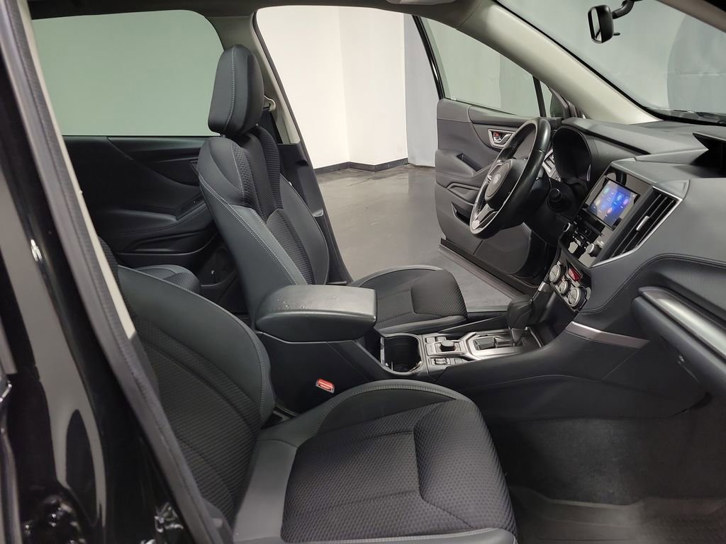 Used 2023 Subaru Forester Premium AWD/4WD image 22