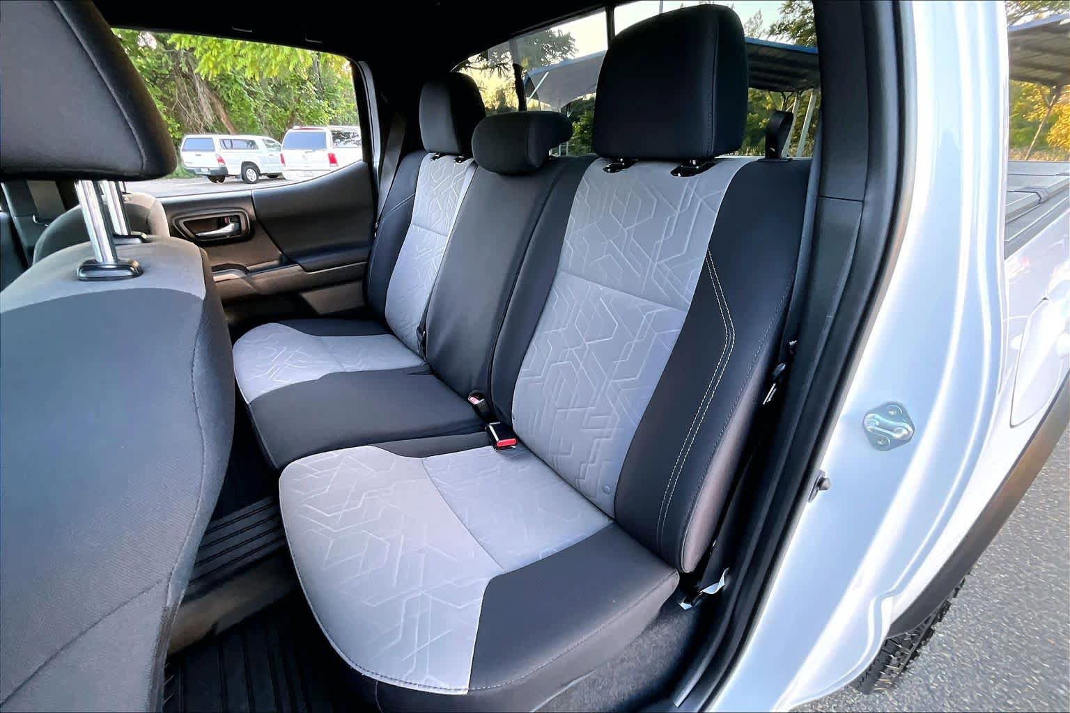 Certified 2023 Toyota Tacoma TRD Off-Road w/ Technology Package AWD/4WD image 20