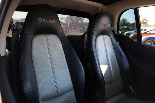 Used 2009 smart fortwo pure image 13