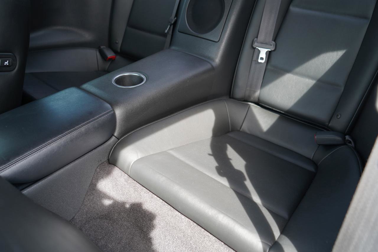 Used 2010 Nissan GT-R Premium image 46