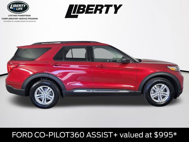 Used 2023 Ford Explorer XLT w/ Equipment Group 202A AWD/4WD image 3