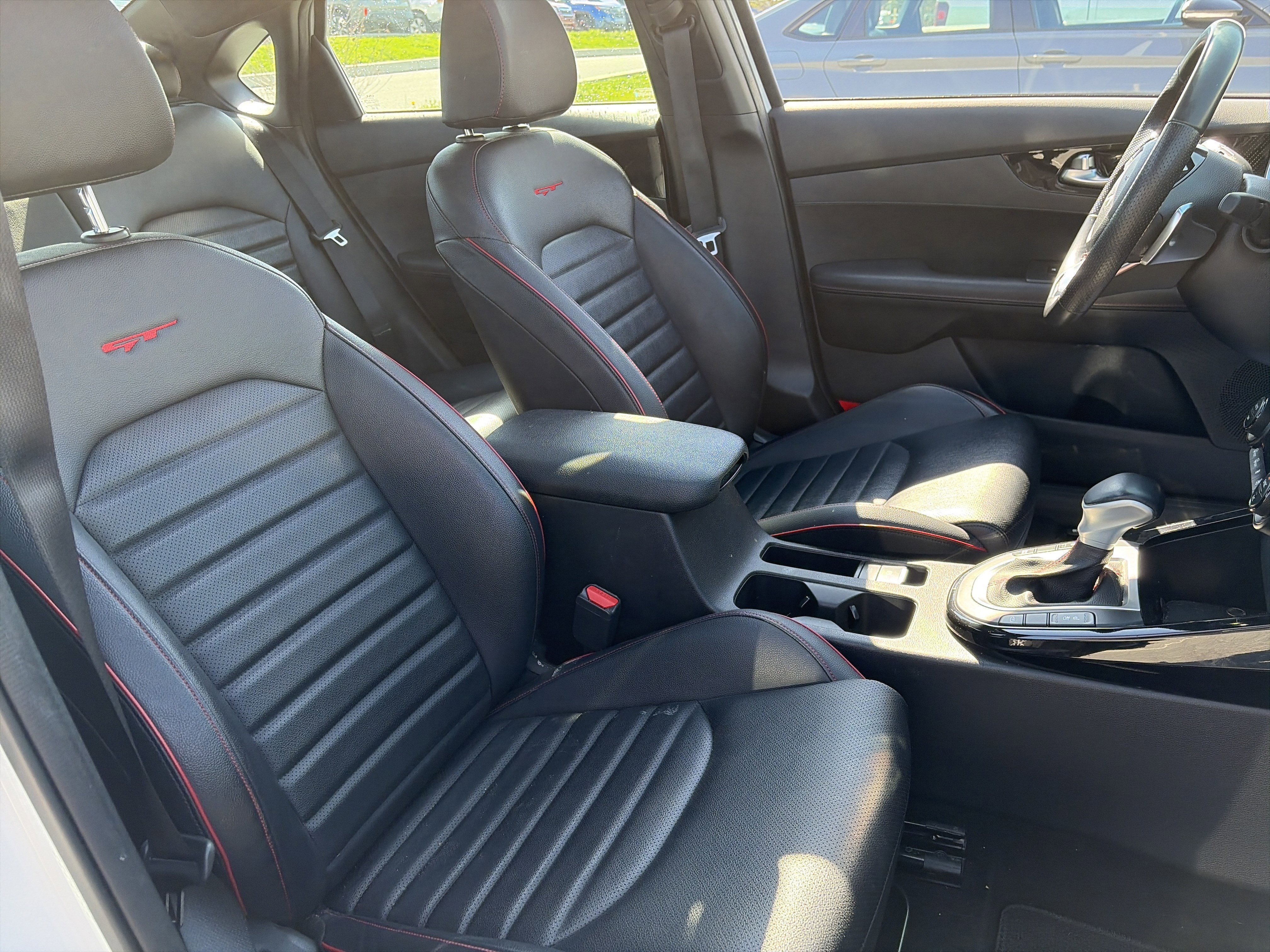 Used 2022 Kia Forte GT w/ GT2 Package image 33