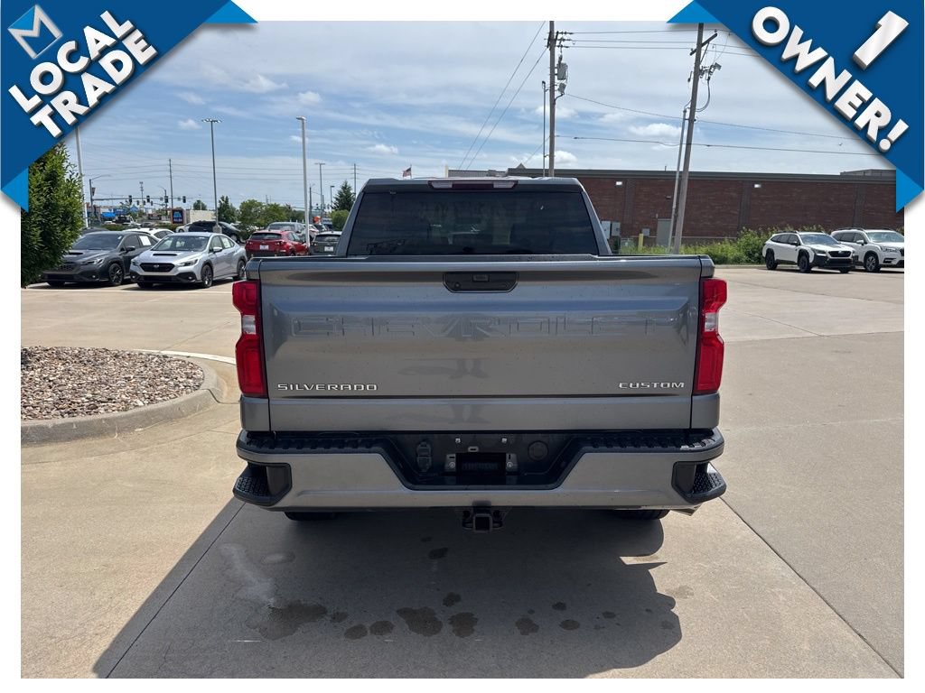 Used 2020 Chevrolet Silverado 1500 Custom w/ Custom Value Package AWD/4WD image 6