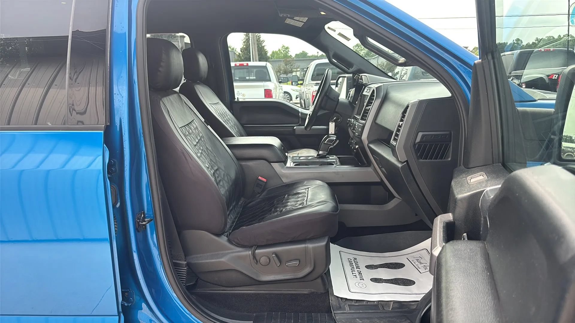 Used 2019 Ford F150 XLT w/ Equipment Group 302A Luxury AWD/4WD image 17