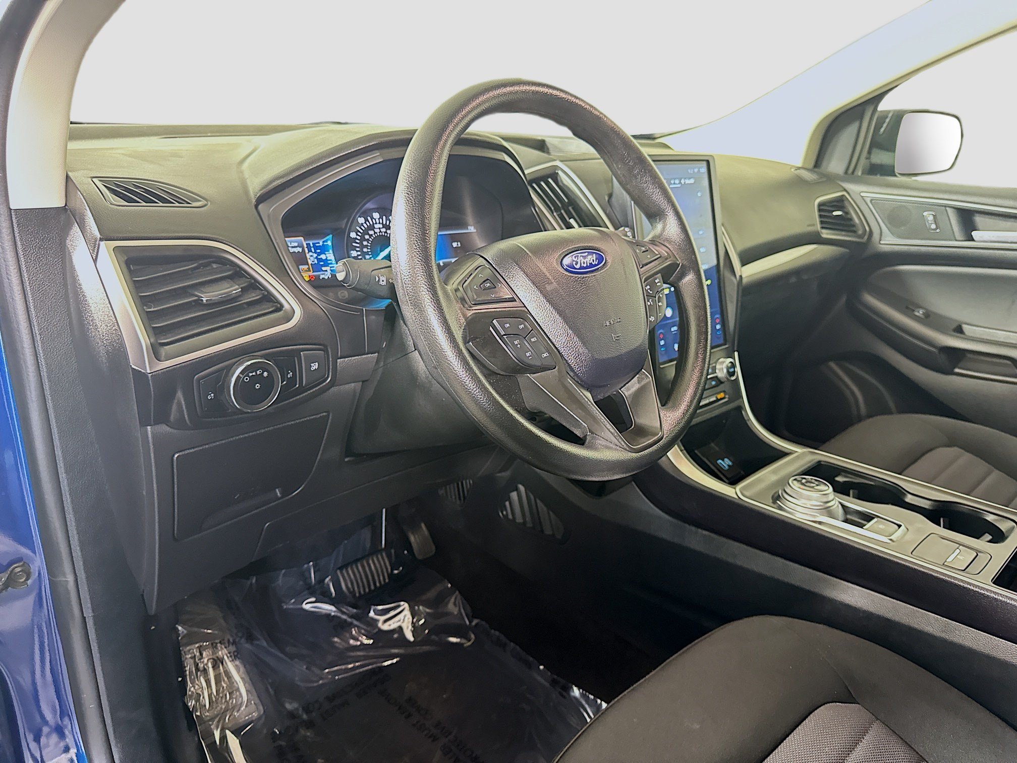 Used 2024 Ford Edge SE AWD/4WD image 23