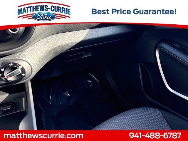 Used 2025 Kia Soul LX image 21