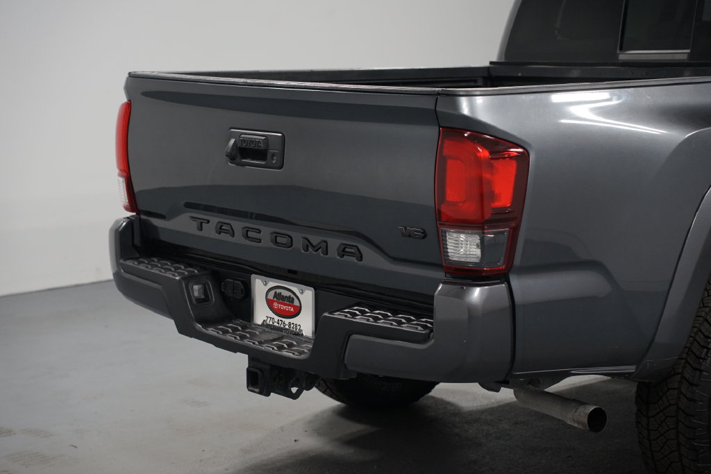 Certified 2022 Toyota Tacoma SR5 w/ Technology Package RWD image 9