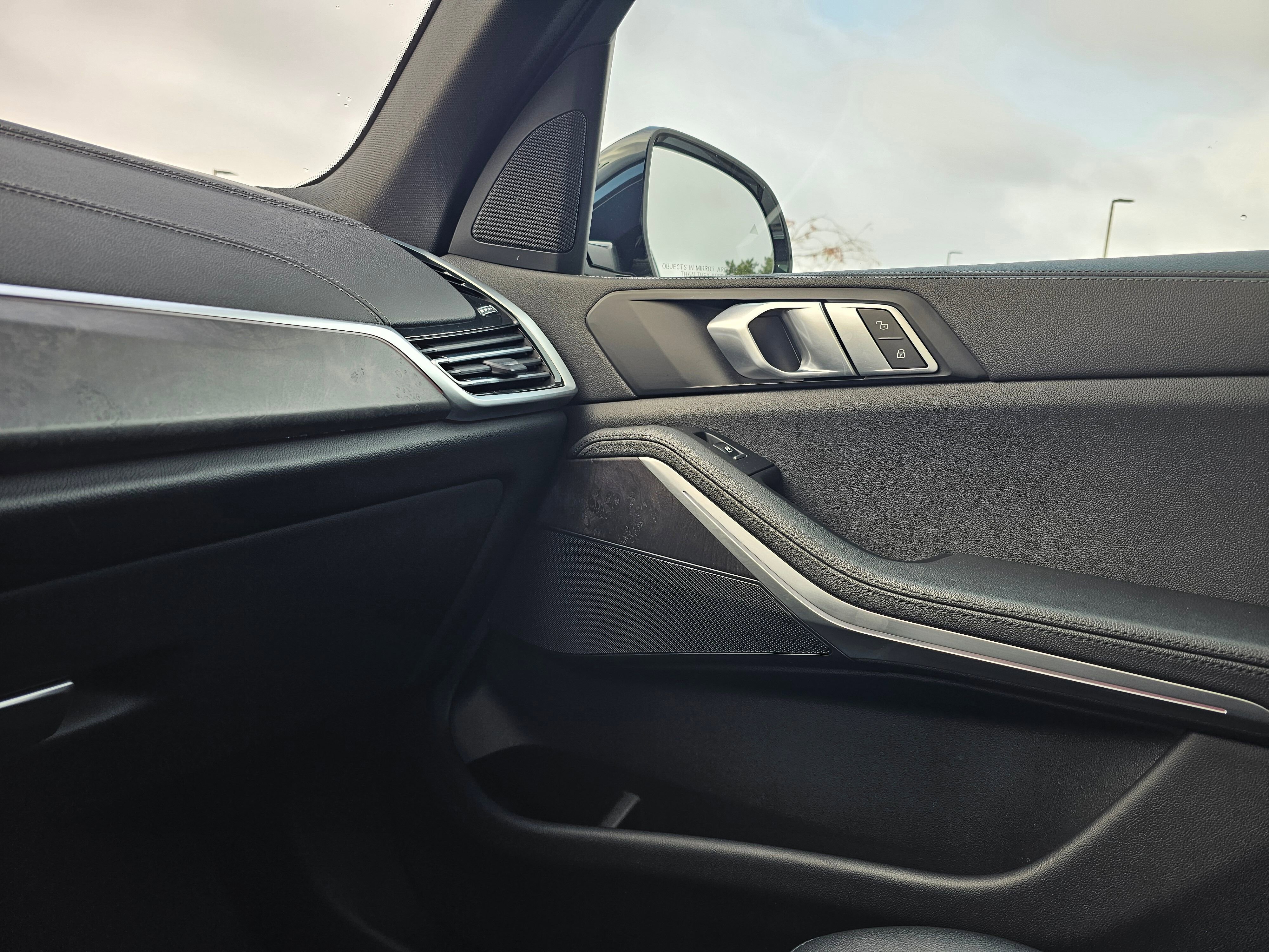 Certified 2022 BMW X5 xDrive40i w/ Parking Assistance Package image 26