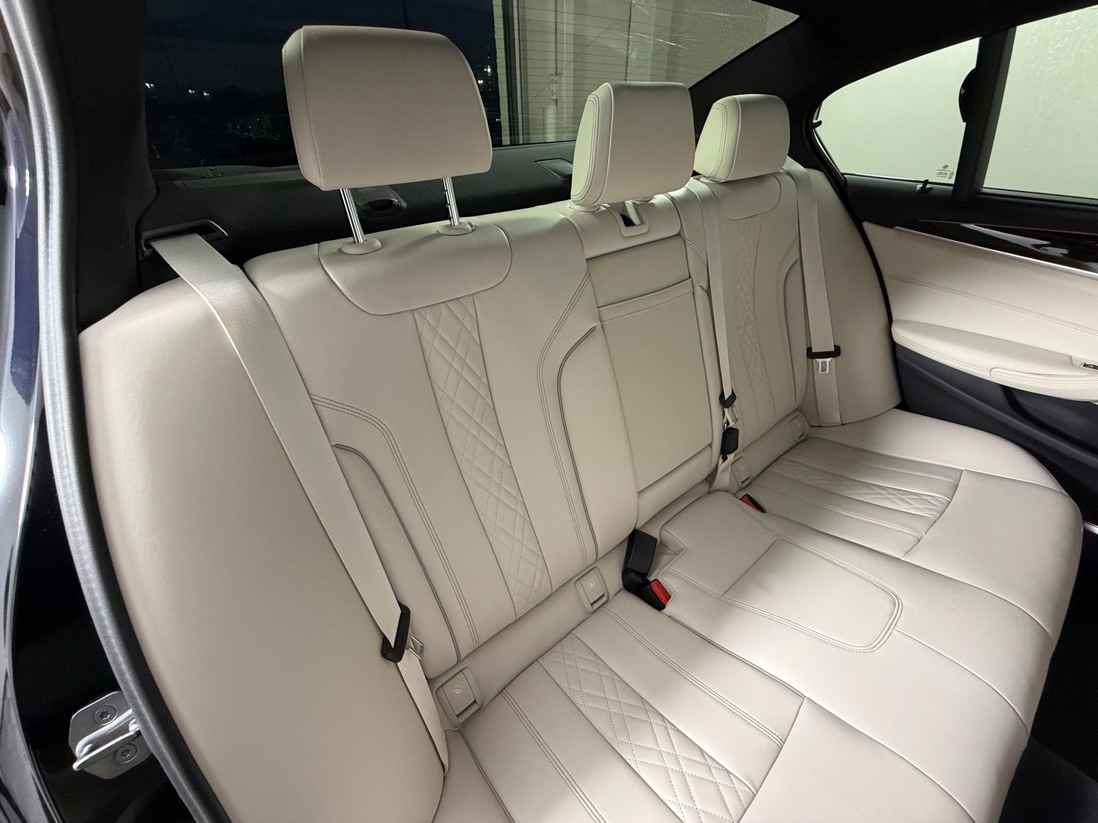 Certified 2023 BMW 540i w/ Executive Package RWD image 33