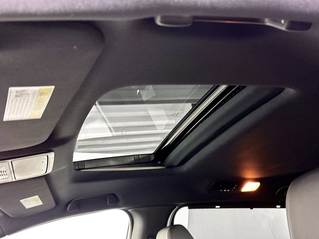 Certified 2025 Honda Odyssey Sport-L image 19