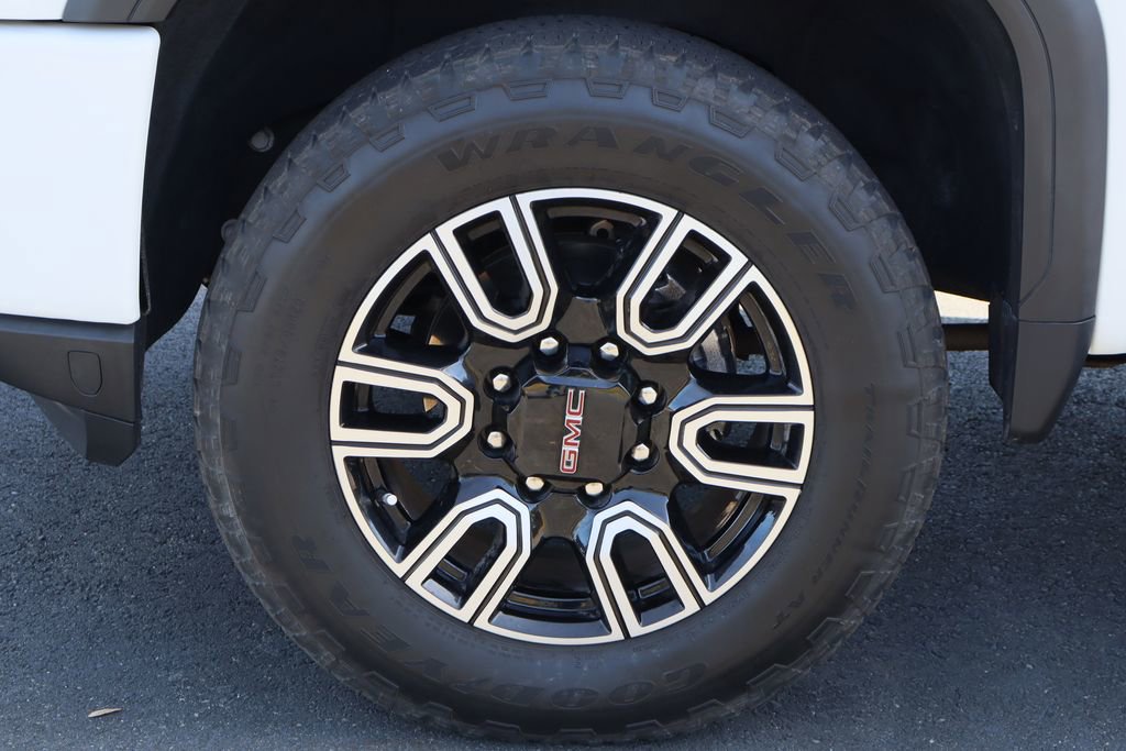 Certified 2022 GMC Sierra 2500 AT4 w/ AT4 Premium Plus Package image 34