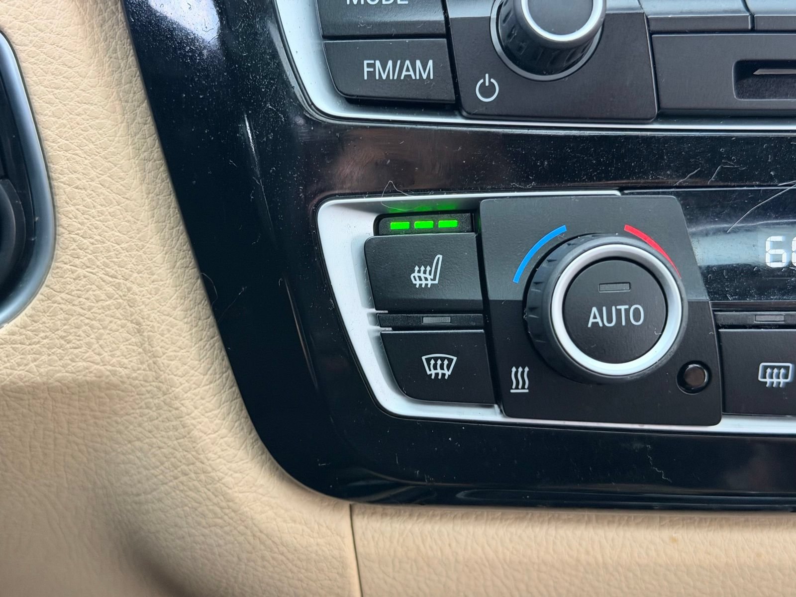 Used 2018 BMW 330i Sedan RWD image 10