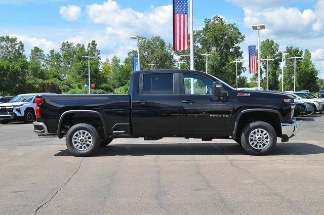 New 2026 Chevrolet Silverado 2500 LT w/ Safety Package AWD/4WD image 2