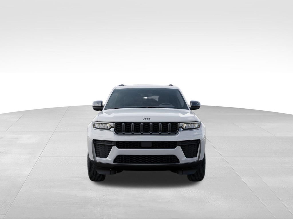 New 2026 Jeep Grand Cherokee Altitude AWD/4WD image 7