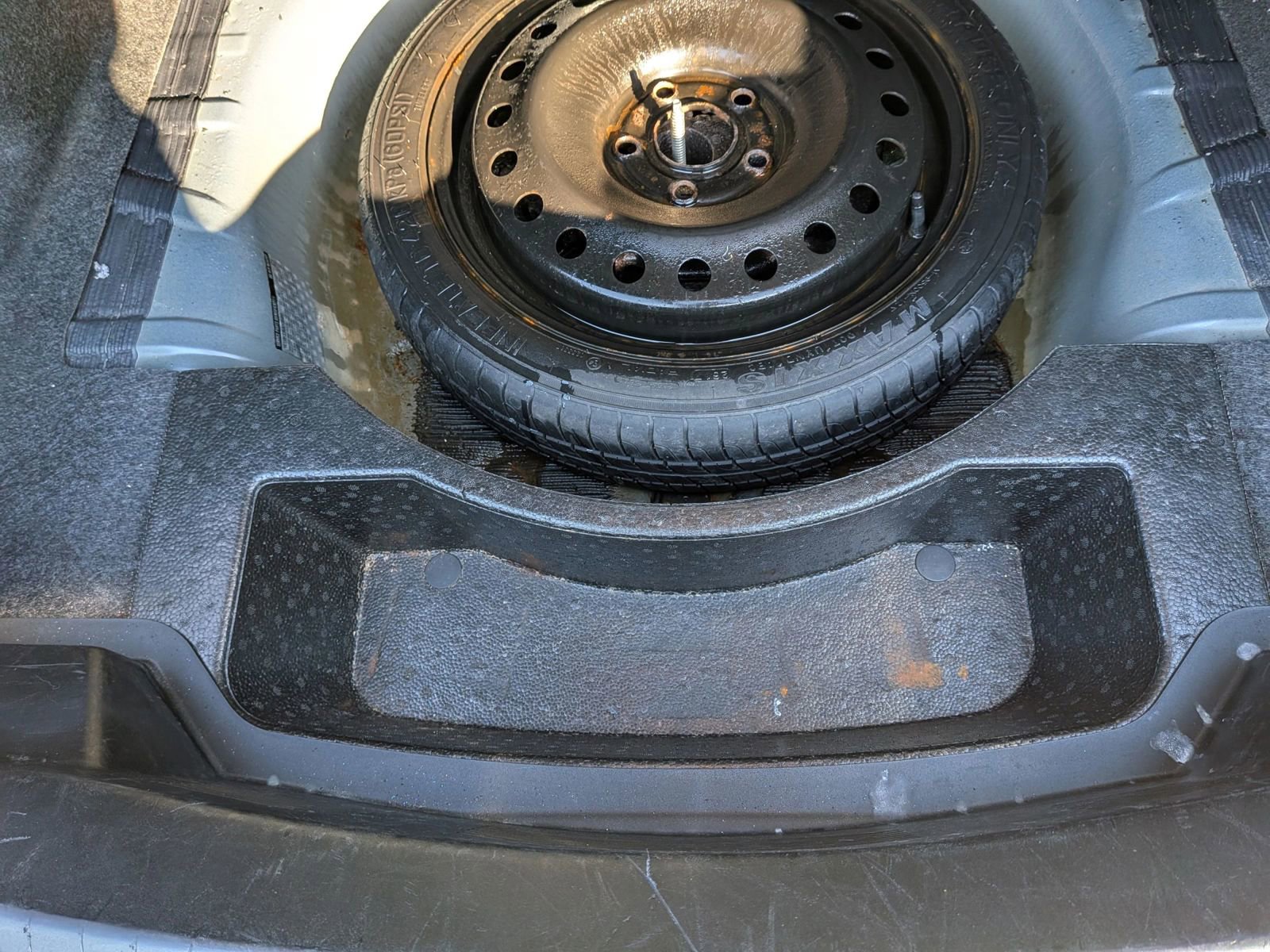 Used 2018 Chevrolet Impala LT FWD image 32