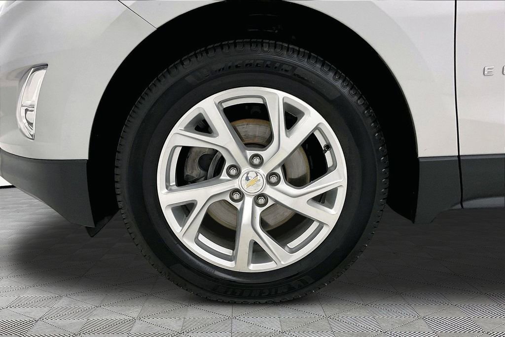 Used 2018 Chevrolet Equinox LT AWD/4WD image 24