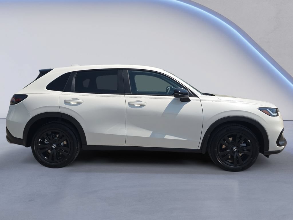 New 2026 Honda HR-V Sport image 7