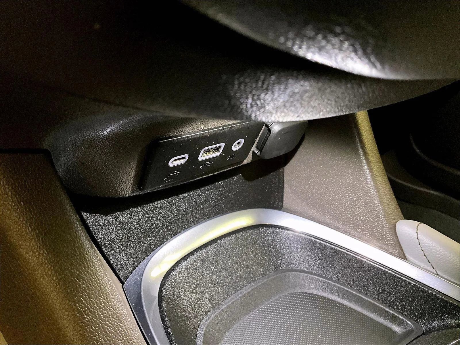 Used 2019 Chevrolet Malibu LT w/ Leather Package image 31