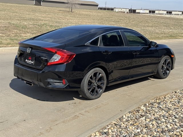 Used 2020 Honda Civic Sport image 4