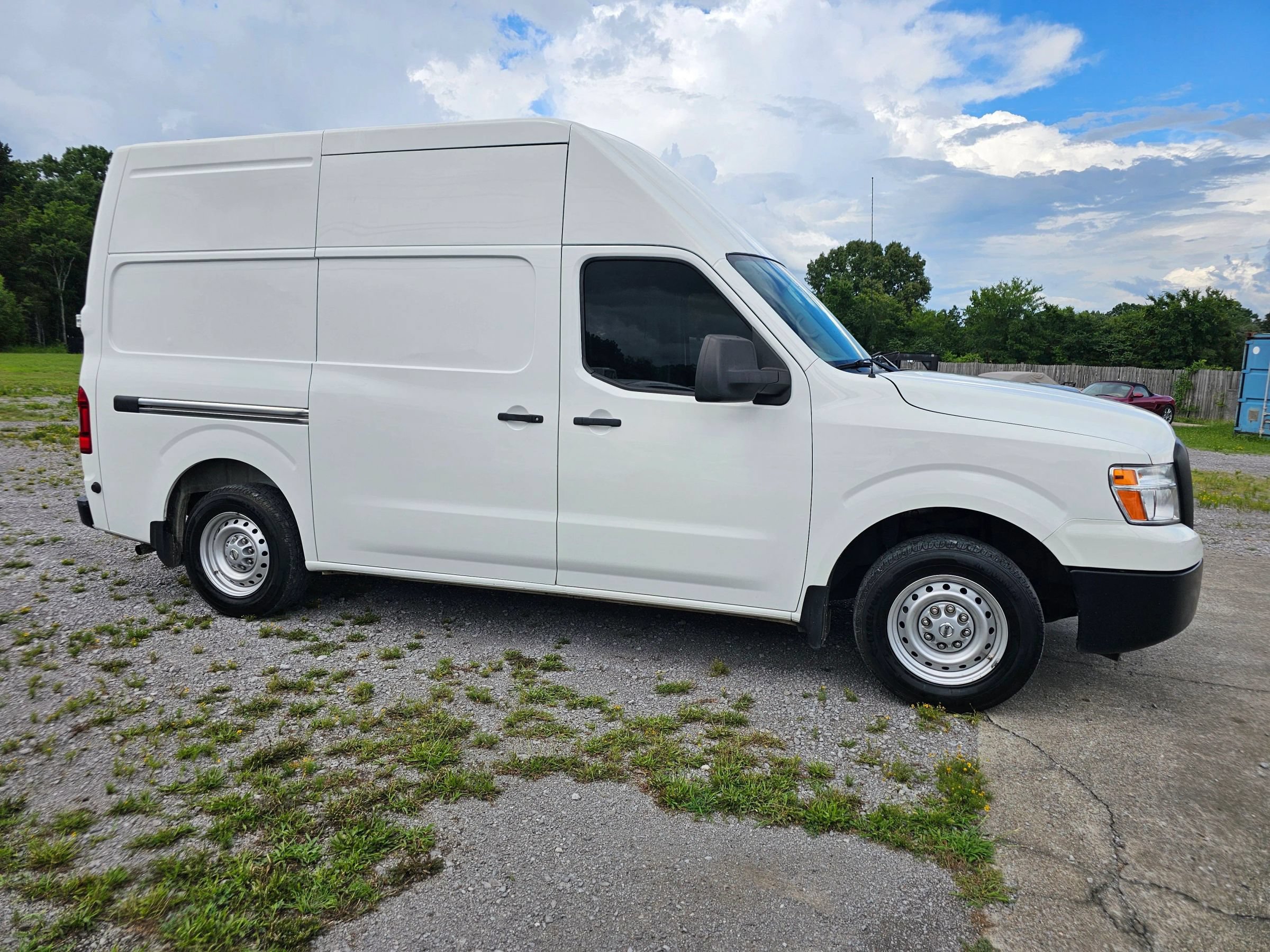 Used 2021 Nissan NV 2500 S RWD image 14