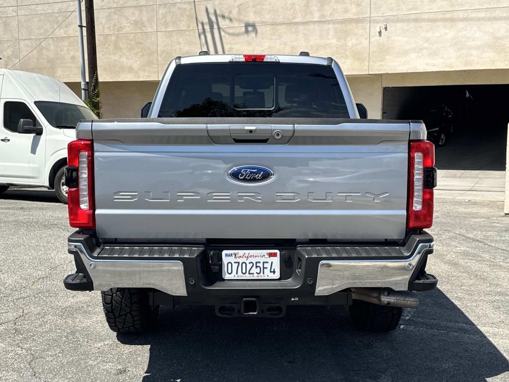 Used 2024 Ford F250 Lariat w/ FX4 Off-Road Package AWD/4WD image 5