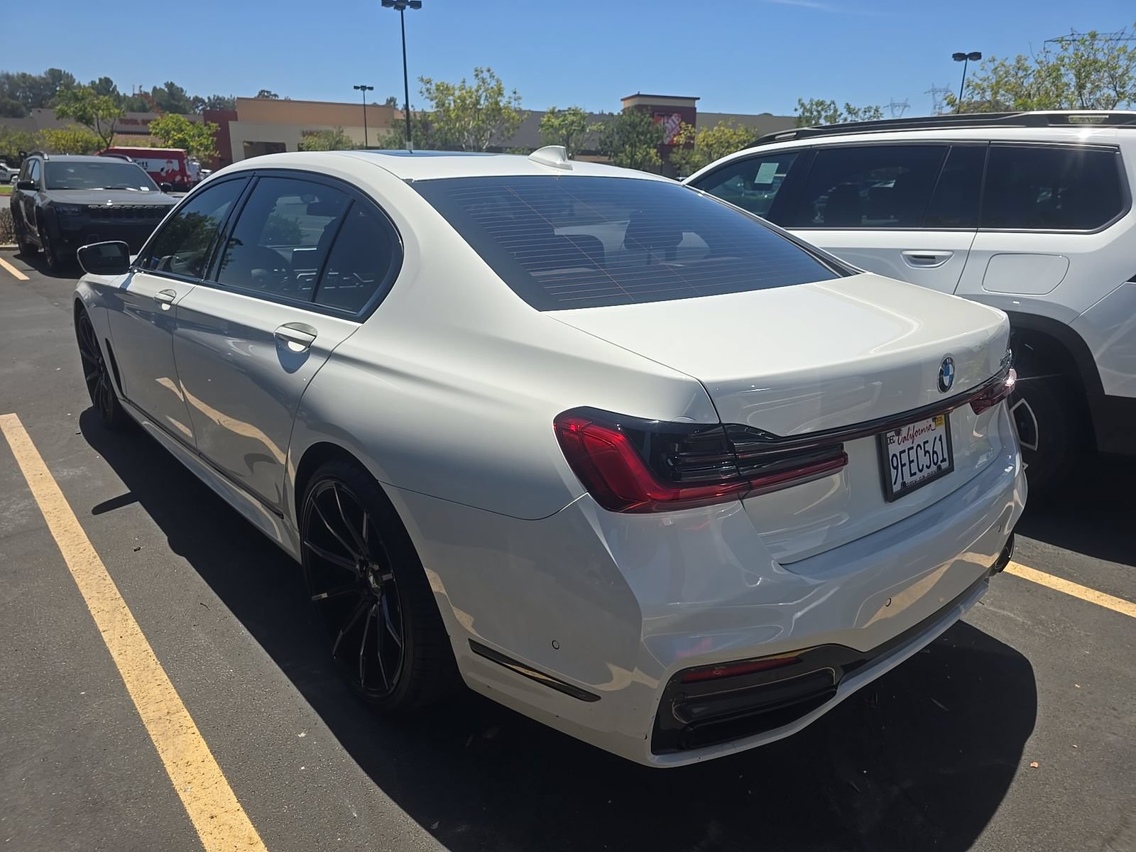 Used 2020 BMW 750i xDrive w/ M Sport Package AWD/4WD image 7