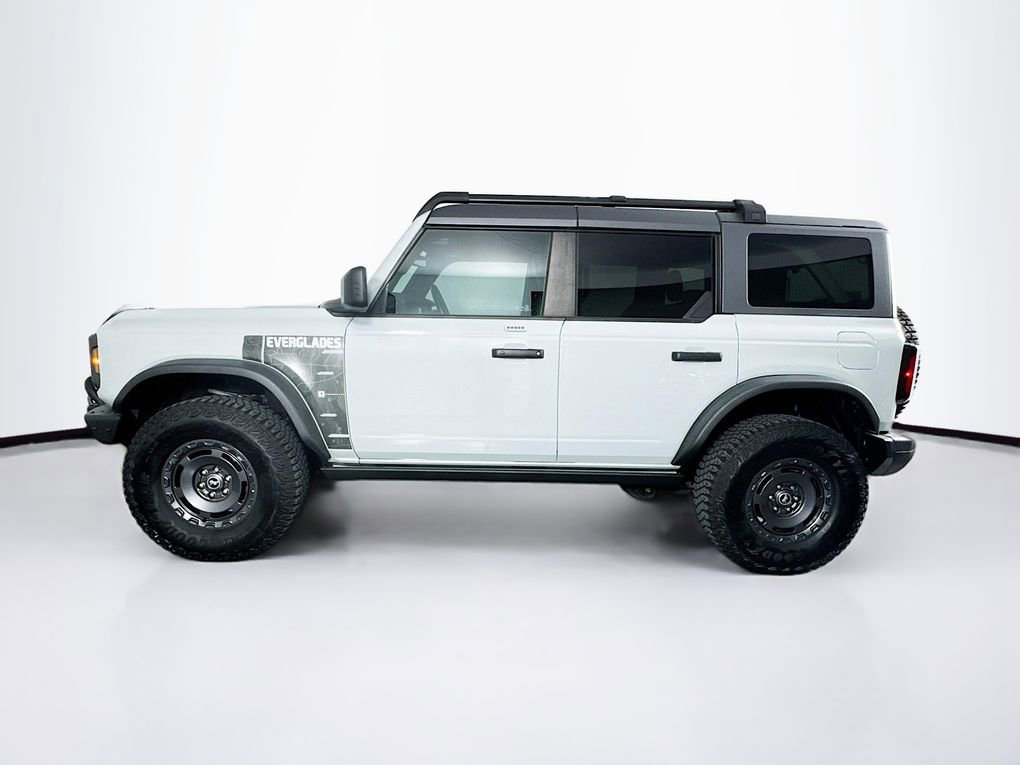 Used 2023 Ford Bronco Everglades image 6