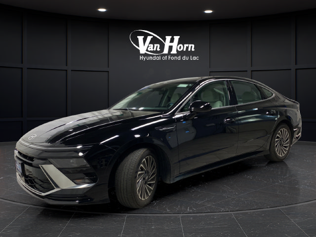 Certified 2025 Hyundai Sonata SEL FWD image 3