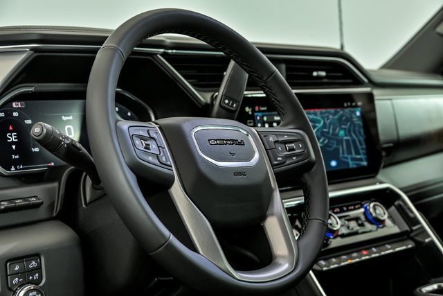 New 2026 GMC Sierra 2500 Denali w/ Denali Reserve Package image 11