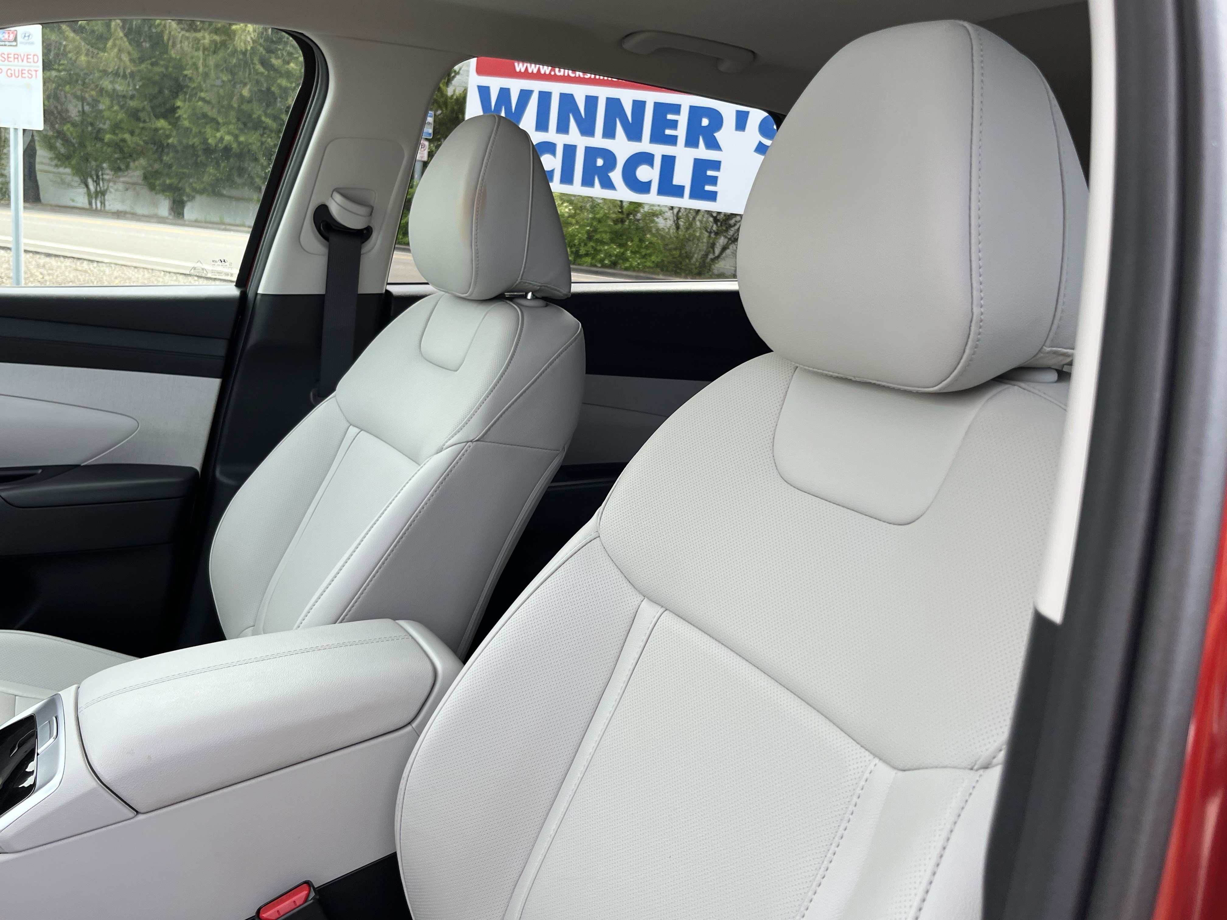 Certified 2025 Hyundai Tucson SEL AWD/4WD image 18