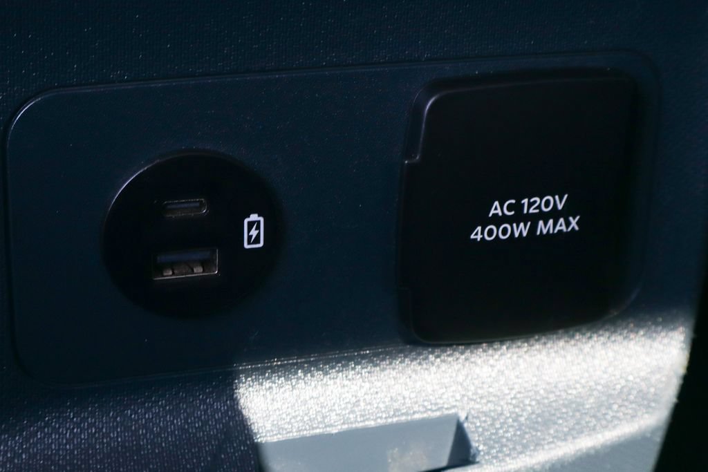 Used 2024 Ford Maverick XLT w/ XLT Luxury Package FWD image 36