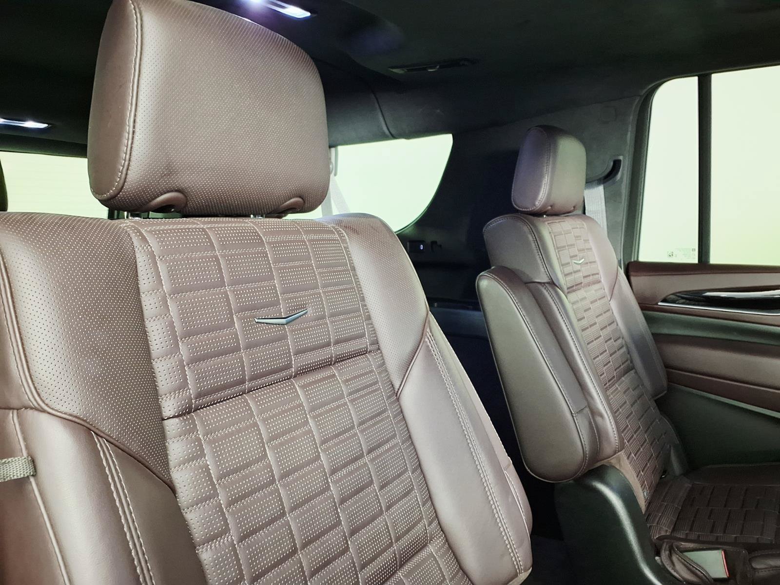 Certified 2024 Cadillac Escalade ESV Sport Platinum w/ LPO, ONYX Package AWD/4WD image 13