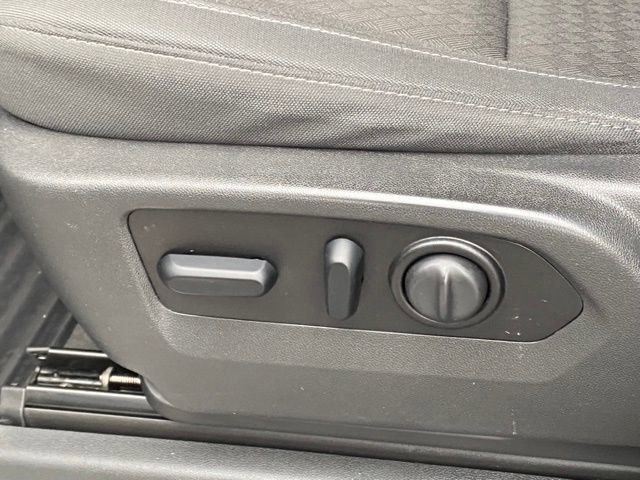 Used 2021 Chevrolet Silverado 1500 LT image 31