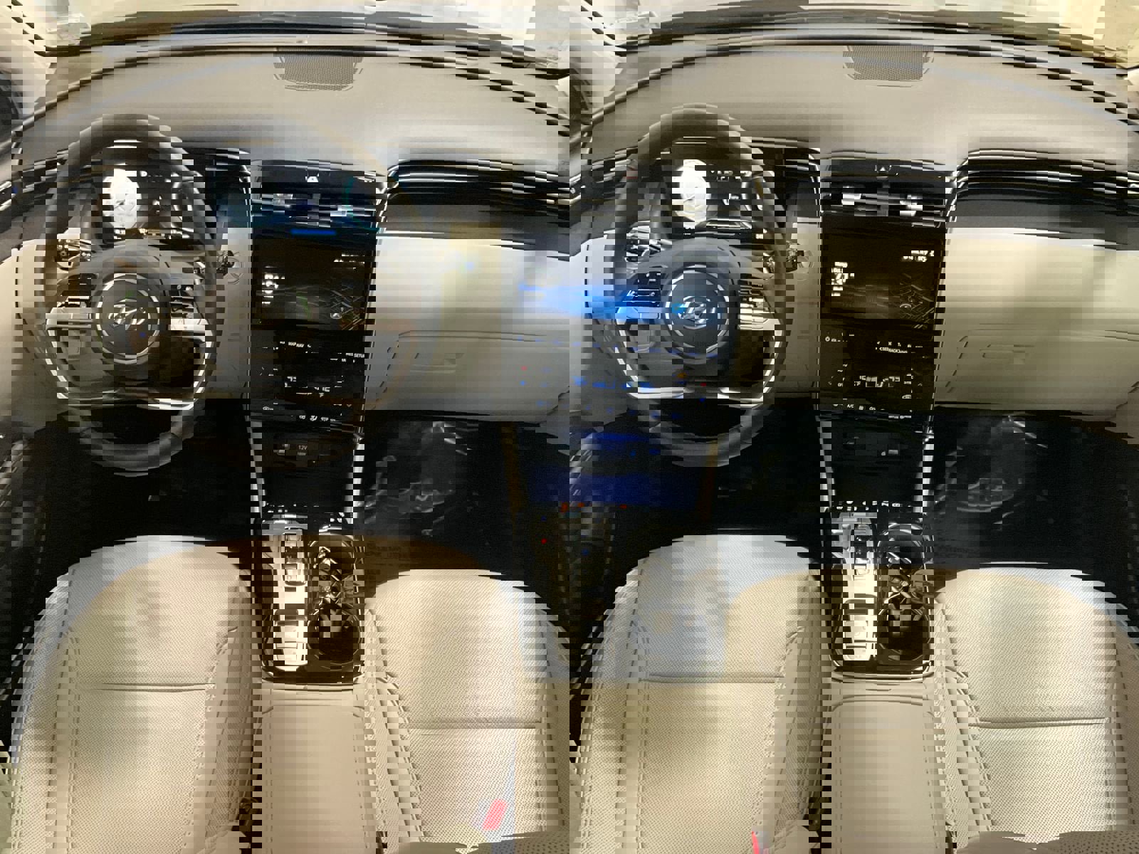 Used 2023 Hyundai Tucson Limited image 14