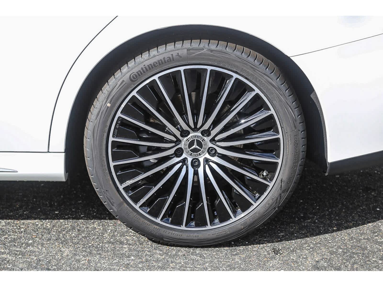 New 2024 Mercedes-Benz E 350 4MATIC Sedan image 9