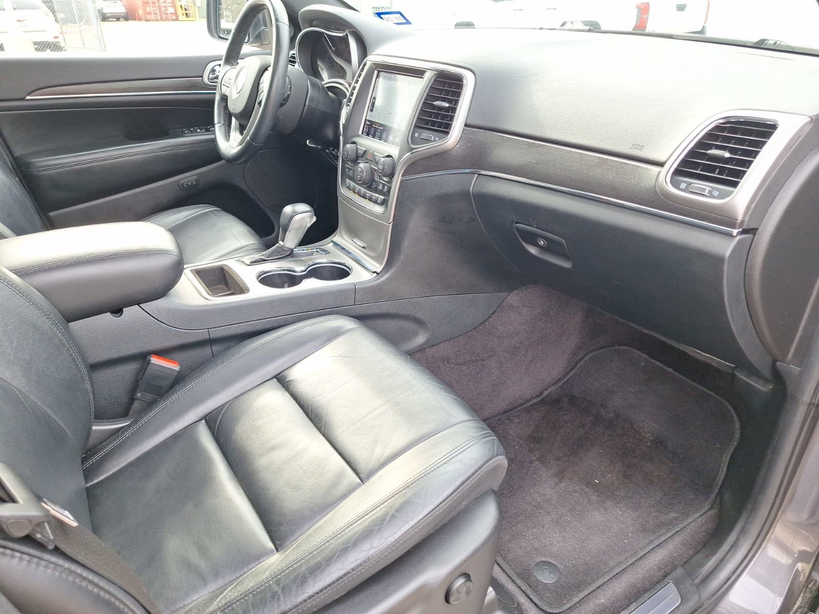 Used 2018 Jeep Grand Cherokee Limited RWD image 34