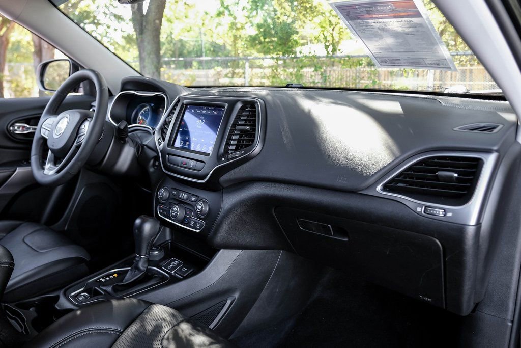 Used 2022 Jeep Cherokee Latitude Lux image 23