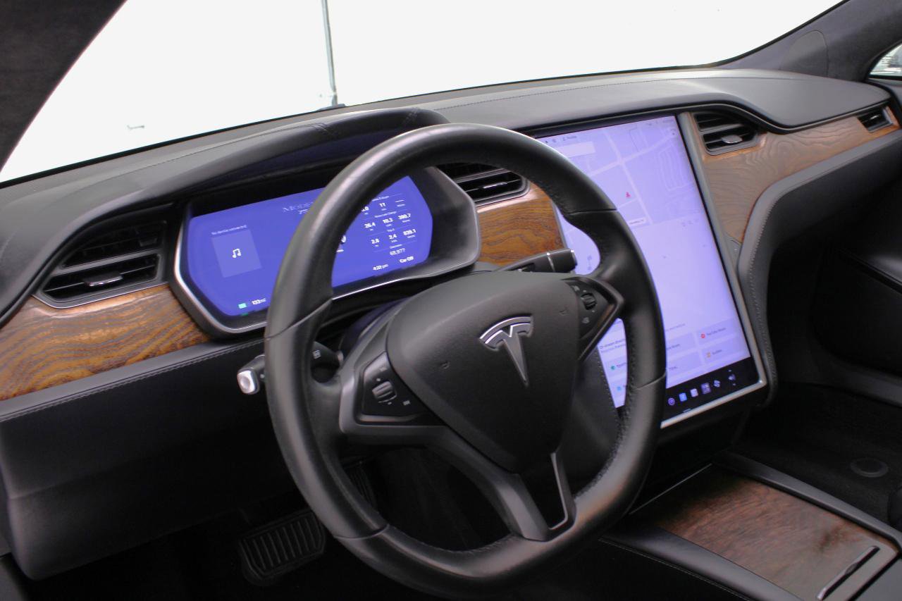 Used 2018 Tesla Model S 75D AWD/4WD image 29