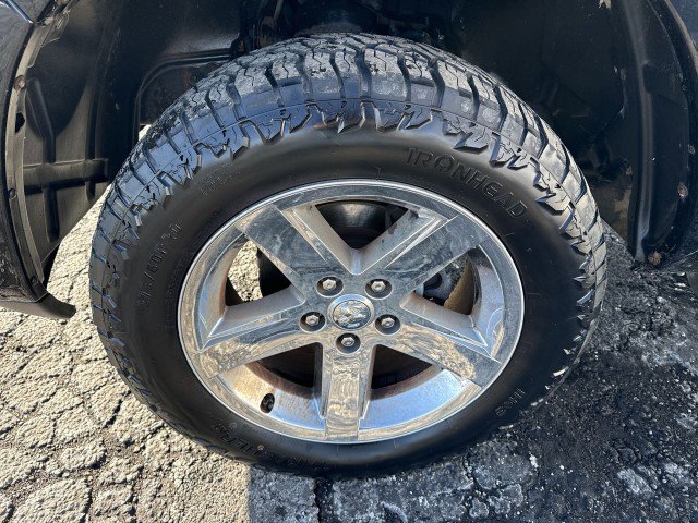 Used 2013 RAM 1500 Express image 17