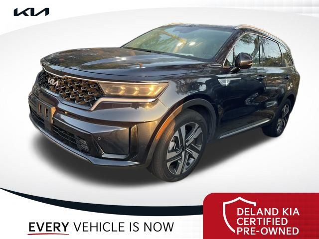 Certified 2022 Kia Sorento SX Prestige w/ Panoramic Sunroof Package