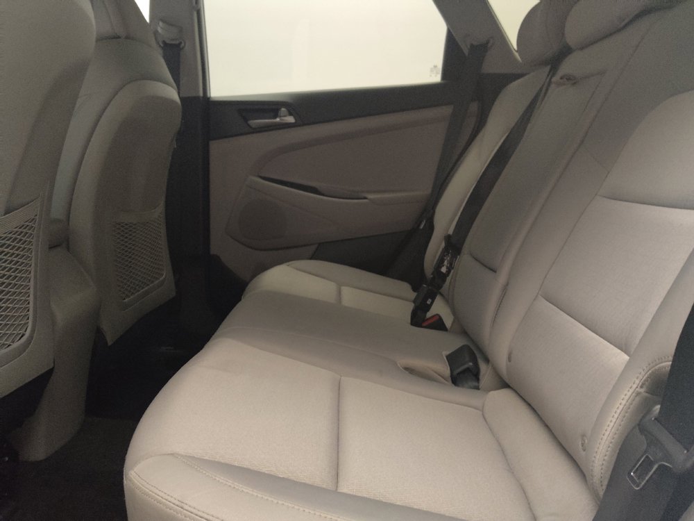 Used 2018 Hyundai Tucson SE AWD/4WD image 18